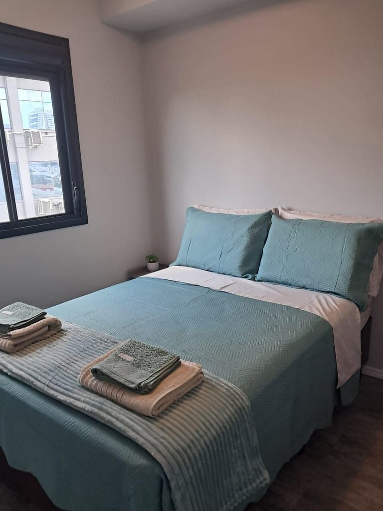 Apartamento com 2 dorms na Barra Funda