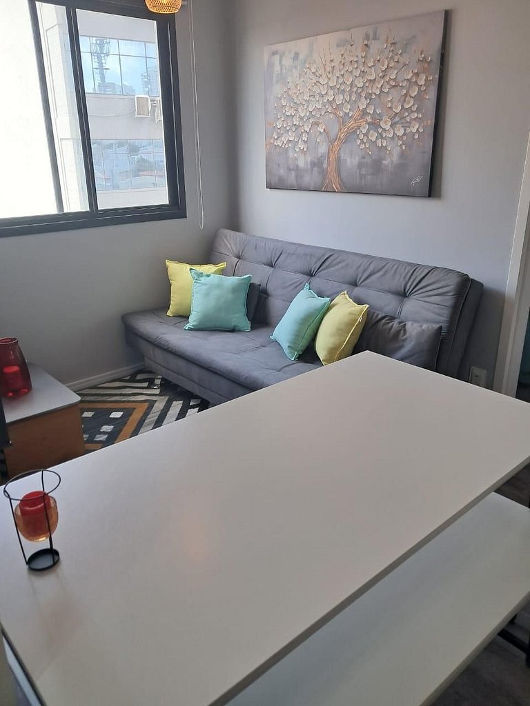 Apartamento com 2 dorms na Barra Funda