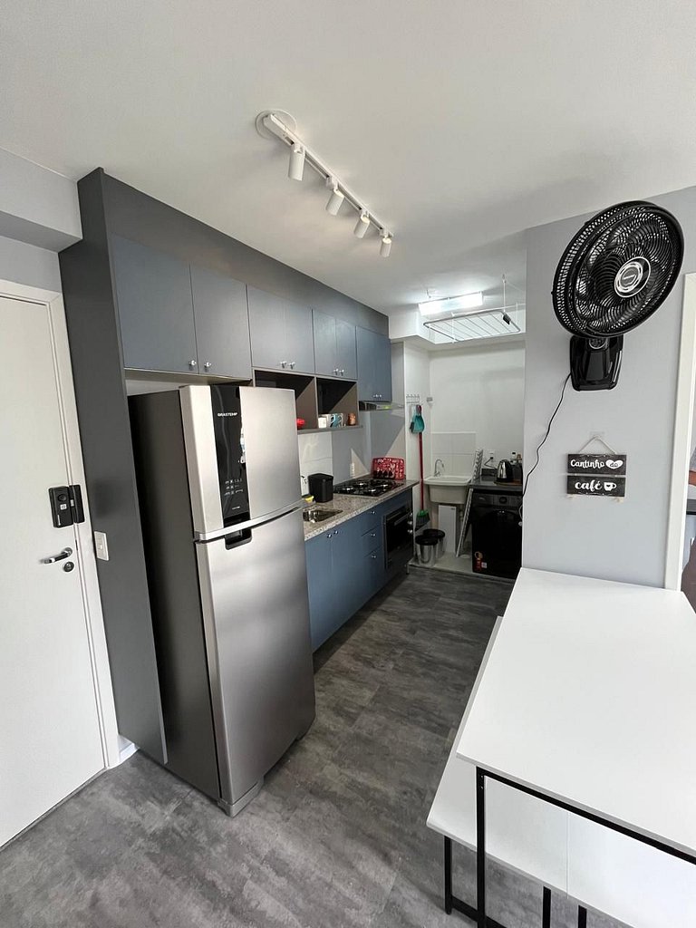 Apartamento com 2 dorms na Barra Funda