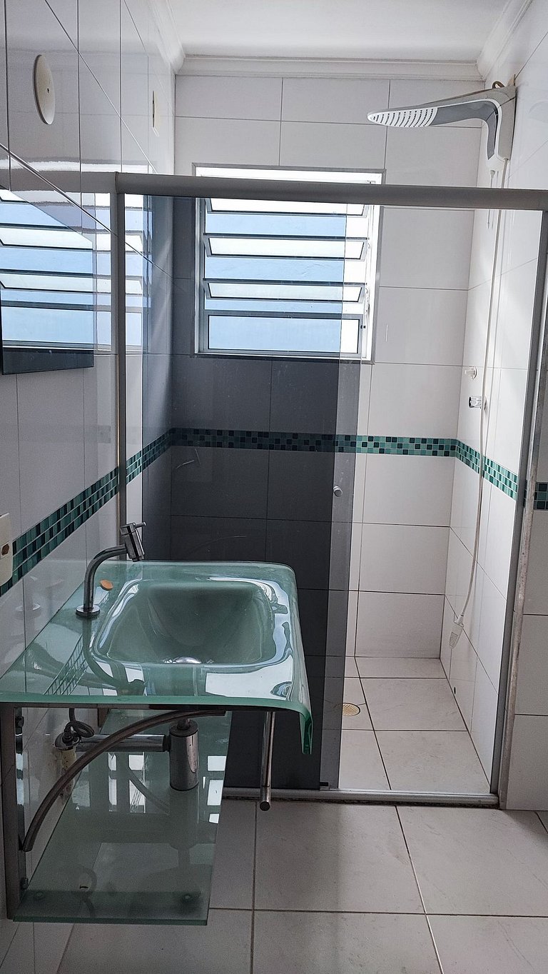 Casa / Kitnet - Jardim Brasil - SP